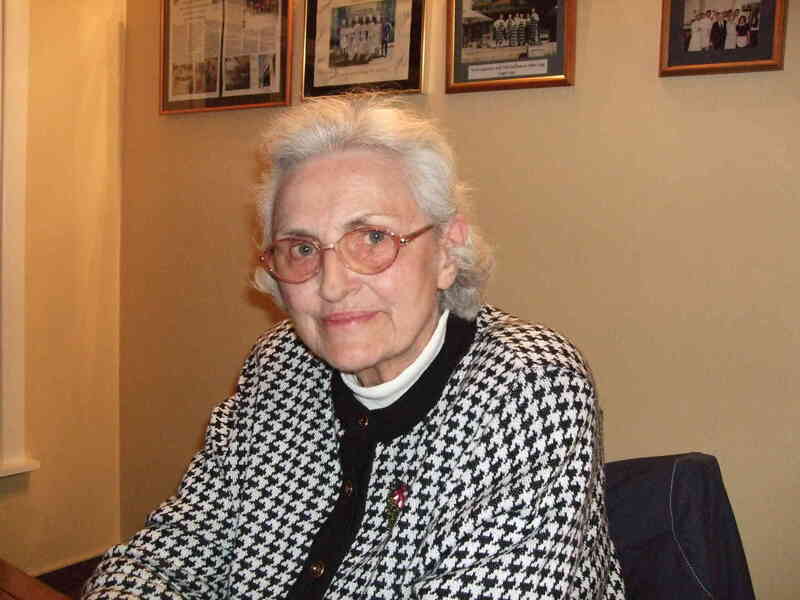 2008 04 Helga